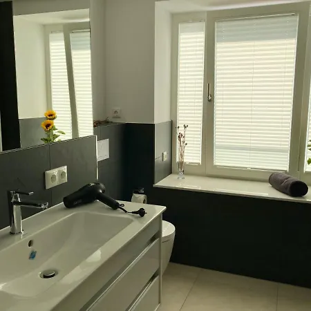 Ein Katzensprung Zum Meer - 3 Zi, 2 Baeder, Balkon Binz Exterior photo