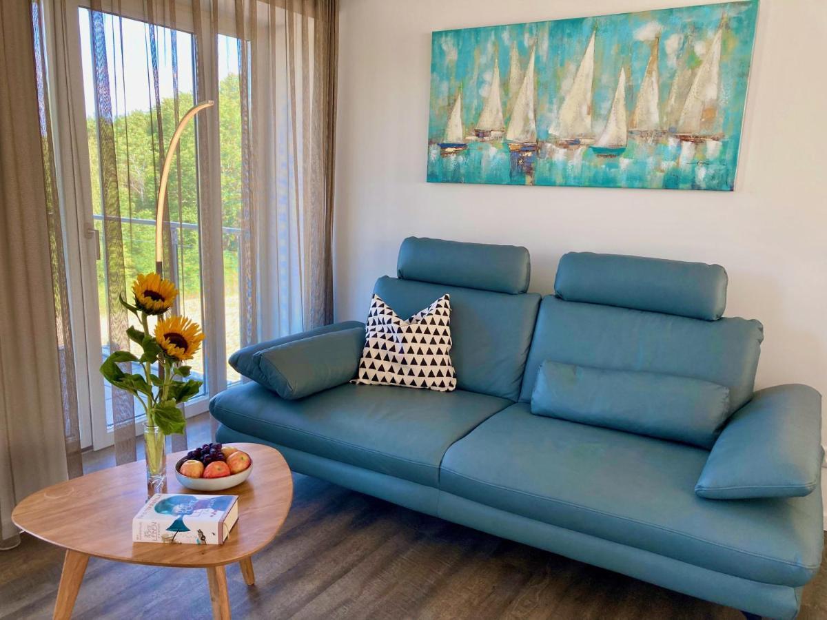 Ein Katzensprung Zum - 3 Zi, 2 Baeder, Balkon Appartement Binz
